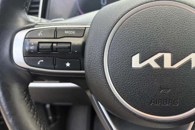 Kia Sportage (2022) thumbnail 18