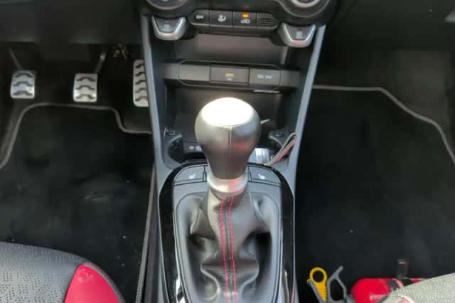 Kia Picanto (2021) thumbnail 12