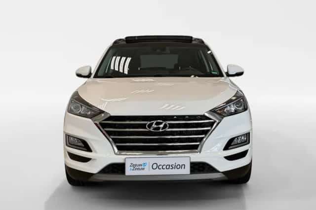 Hyundai Tucson (2019) thumbnail 2