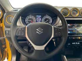 Suzuki Vitara (2020) thumbnail 11