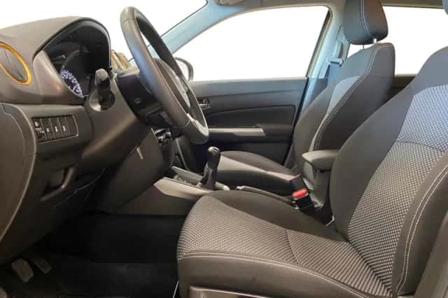 Suzuki Vitara (2020) thumbnail 17