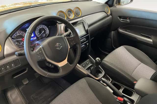 Suzuki Vitara (2020) thumbnail 9