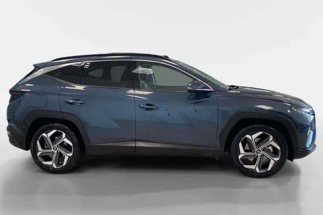 Hyundai Tucson (2024) thumbnail 3