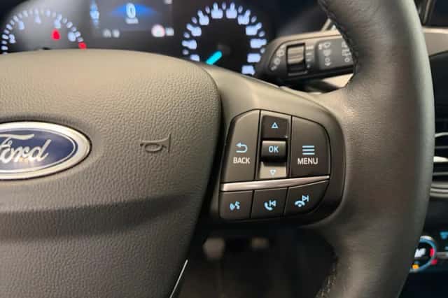 Ford Kuga (2020) thumbnail 15