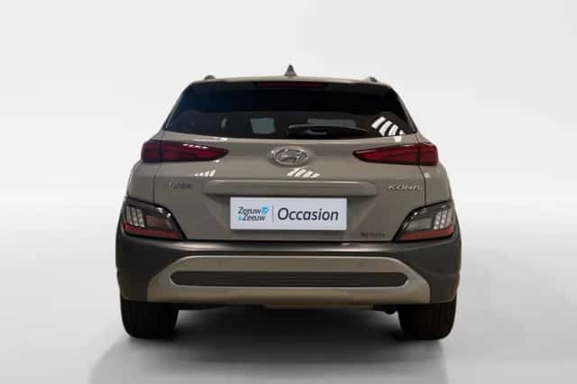Hyundai Kona (2023) thumbnail 5