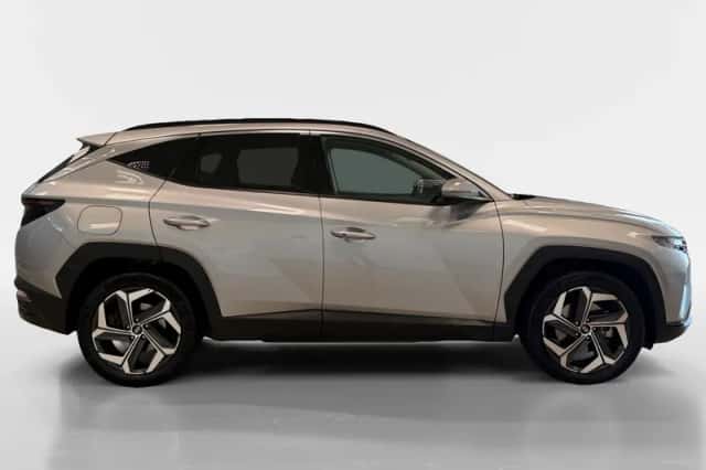Hyundai Tucson (2024) thumbnail 4