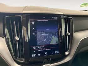 Volvo XC60 (2018) thumbnail 12