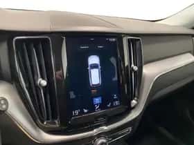 Volvo XC60 (2018) thumbnail 13