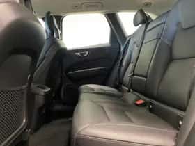 Volvo XC60 (2018) thumbnail 27