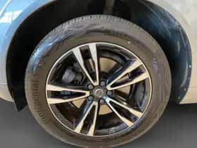 Volvo XC60 (2018) thumbnail 8