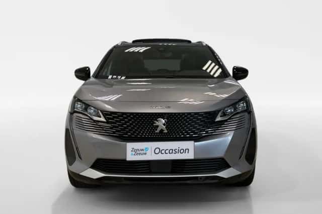 Peugeot 5008 (2024) thumbnail 2