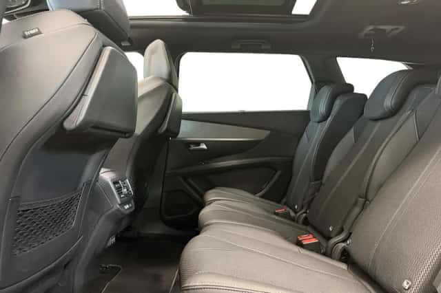 Peugeot 5008 (2024) thumbnail 21
