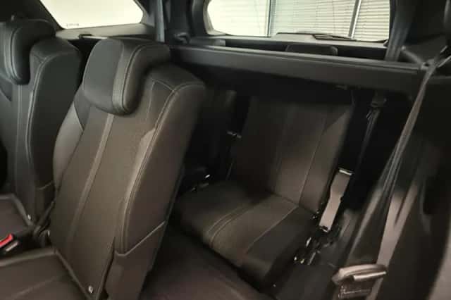 Peugeot 5008 (2024) thumbnail 31