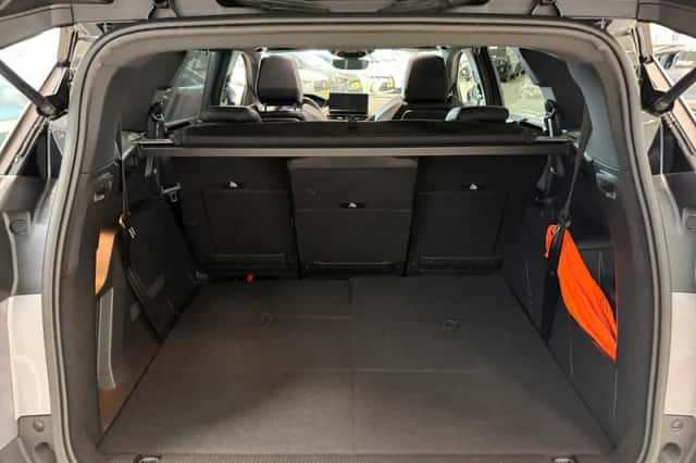 Peugeot 5008 (2024) thumbnail 34