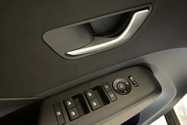 Hyundai Kona (2026) thumbnail 14