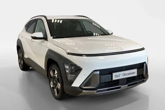 Hyundai Kona (2023) thumbnail 3
