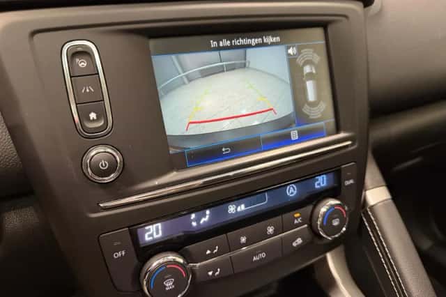Renault Kadjar (2015) thumbnail 16