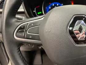 Renault Kadjar (2015) thumbnail 25