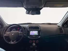 Mitsubishi ASX (2015) thumbnail 12