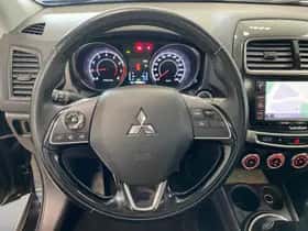 Mitsubishi ASX (2015) thumbnail 13