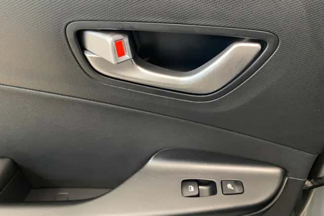 Hyundai Kona (2023) thumbnail 27