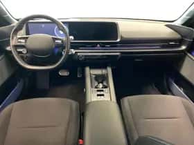 Hyundai Ioniq 6 (2023) thumbnail 12