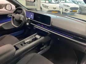 Hyundai Ioniq 6 (2023) thumbnail 28