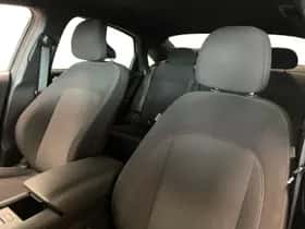 Hyundai Ioniq 6 (2023) thumbnail 33