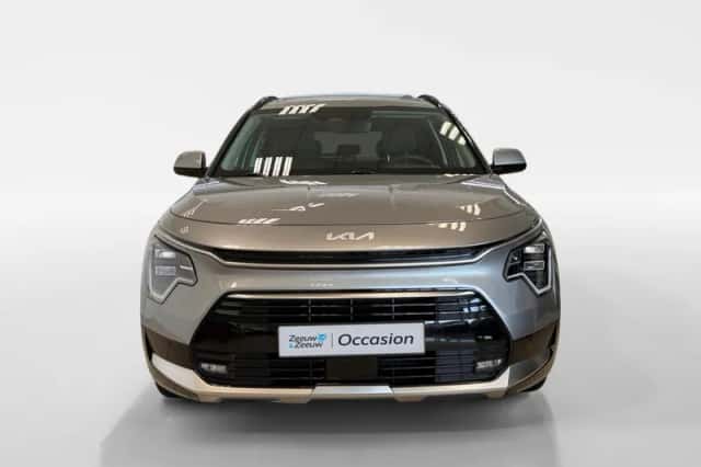 Kia Niro (2023) thumbnail 2