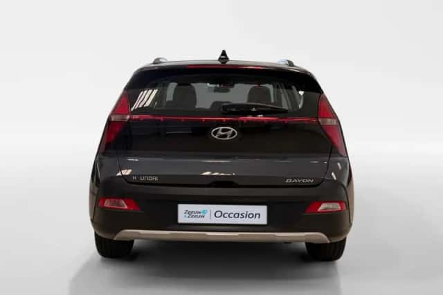 Hyundai Bayon (2022) thumbnail 6