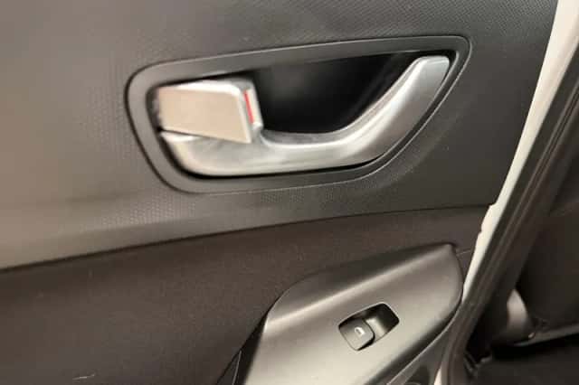 Hyundai Kona (2023) thumbnail 19