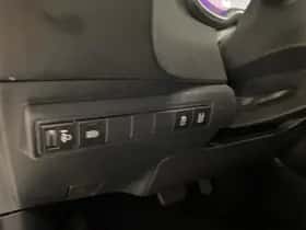 Toyota Corolla (2021) thumbnail 14