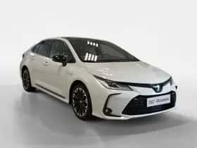 Toyota Corolla (2021) thumbnail 3