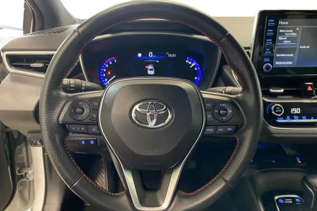 Toyota Corolla (2021) thumbnail 21