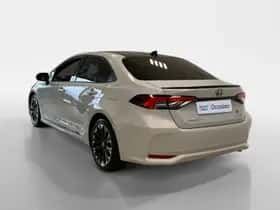 Toyota Corolla (2021) thumbnail 7