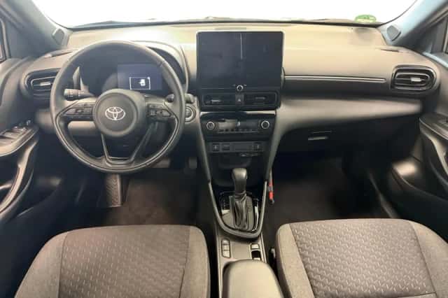 Toyota Yaris Cross (2025) thumbnail 13