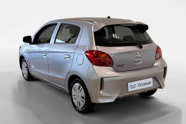 Mitsubishi Space Star (2021) thumbnail 5
