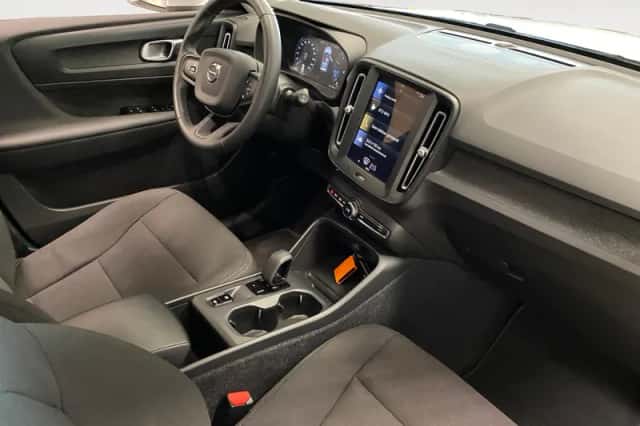Volvo XC40 (2022) thumbnail 20