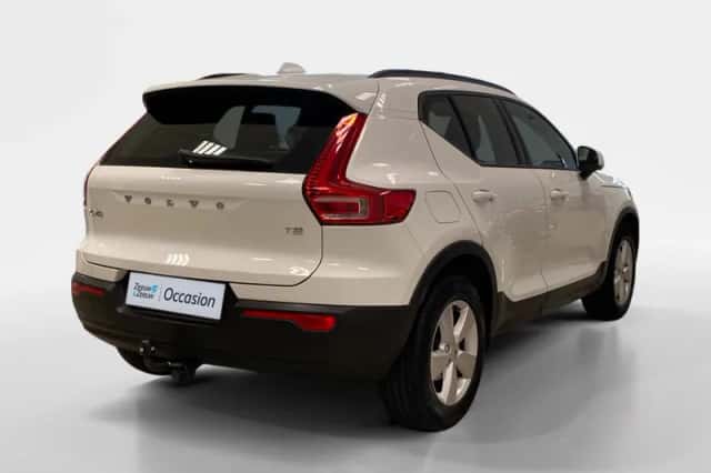 Volvo XC40 (2022) thumbnail 5