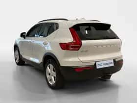 Volvo XC40 (2022) thumbnail 7