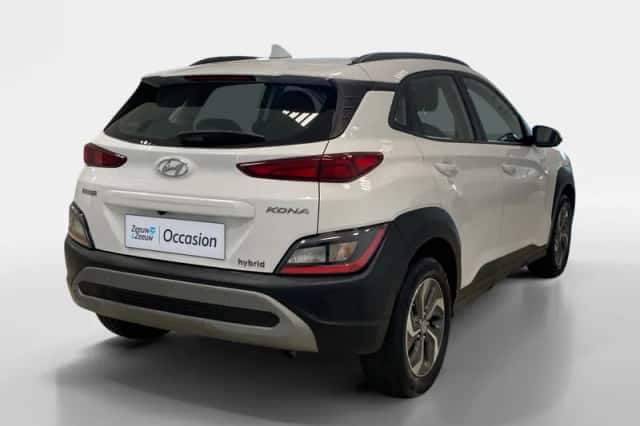 Hyundai Kona (2023) thumbnail 5