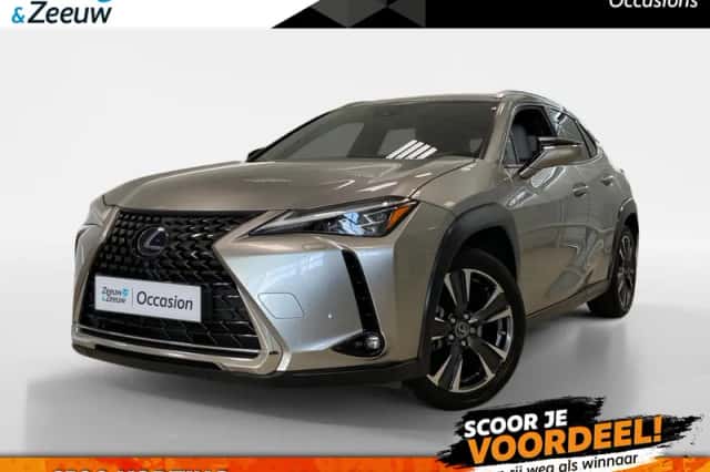 Lexus UX (2020) thumbnail 1