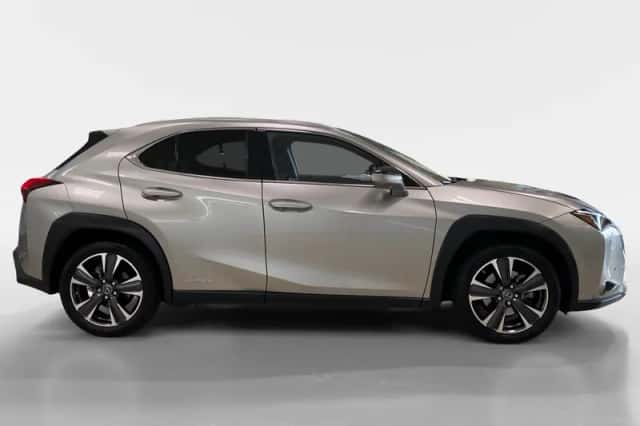 Lexus UX (2020) thumbnail 4