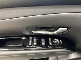 Hyundai Tucson (2025) thumbnail 24