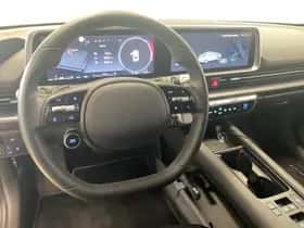 Hyundai Ioniq 6 (2023) thumbnail 16