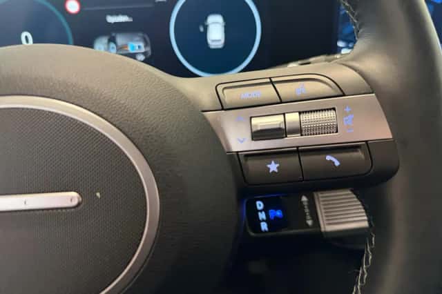 Hyundai Kona (2023) thumbnail 16