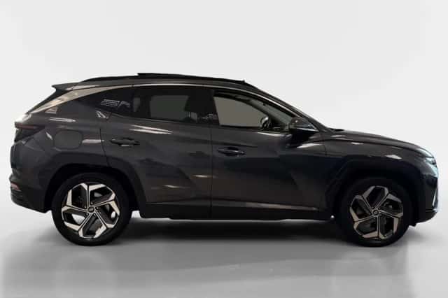 Hyundai Tucson (2021) thumbnail 4