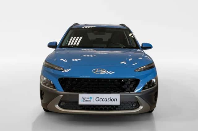 Hyundai Kona (2022) thumbnail 2