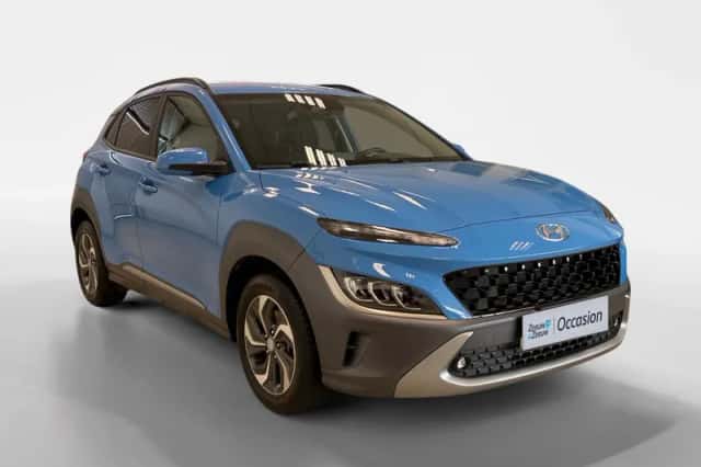 Hyundai Kona (2022) thumbnail 3