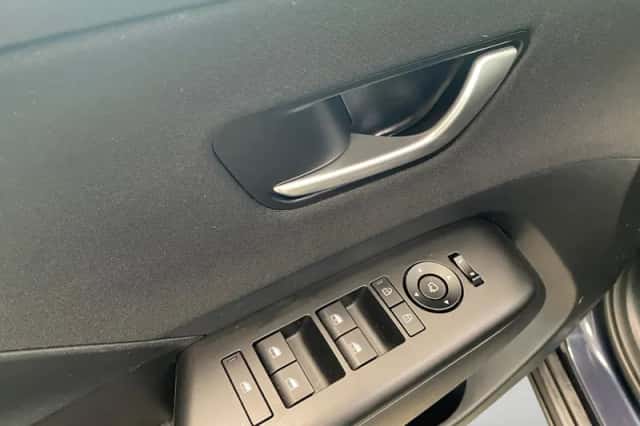 Hyundai Kona (2025) thumbnail 23